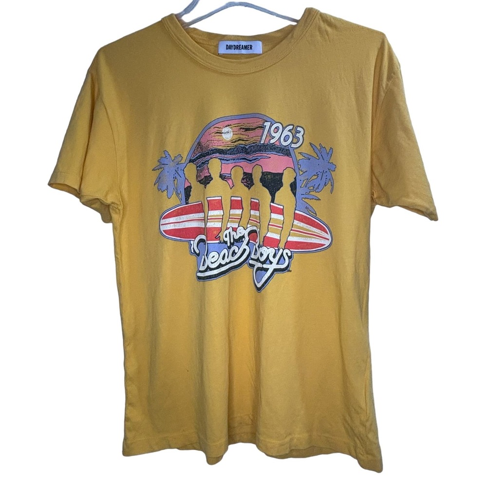 Daydreamer NWOT Size XS Yellow The Beach Boys 1963 Ringer Tee